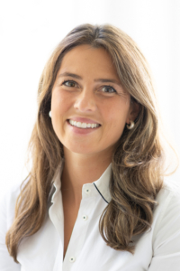 Dr. Elisa Caro